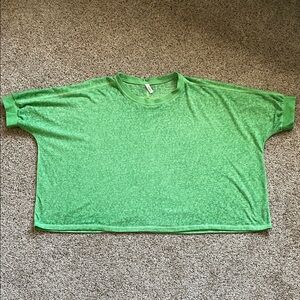 Wishlist Green Women’s crop shirt size Large